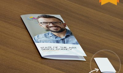 bfcf00666f94be8bee2a2696f97cde93 400x240 - Free PSD Mockup of Flyers on wooden surface
